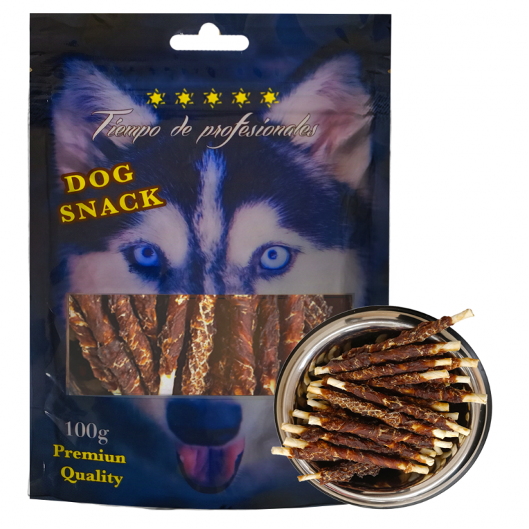 Pollo con palito de piel prensada